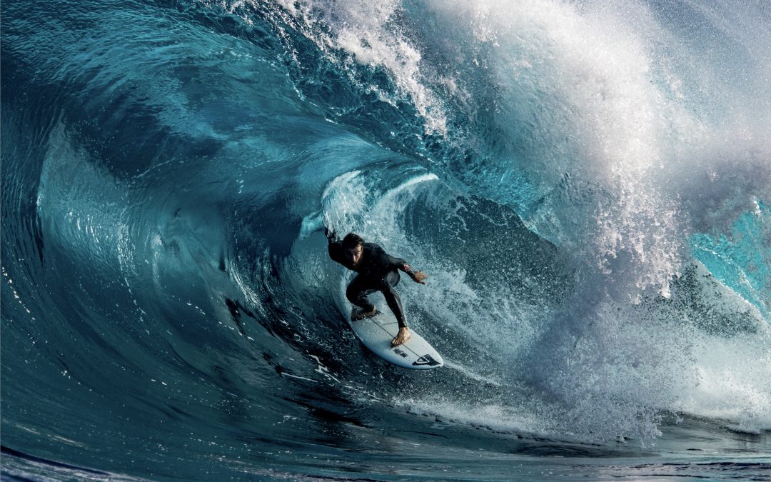 TOP TEN SURF PHOTOS OF THE YEAR ANNOUNCED