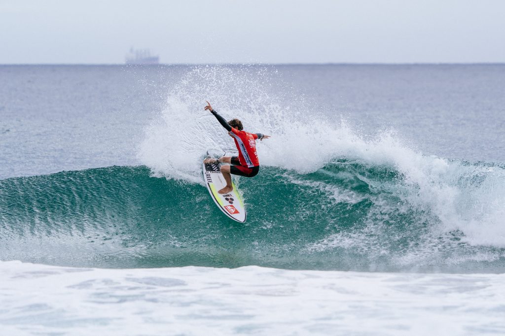 Heat6_Round1_U16Boys_Day_1_BrodyMulik_AustJuniorSurfingTitles2025SHD01967-copy.jpg