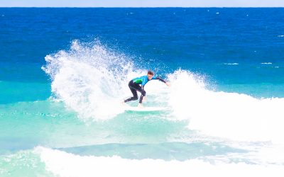 Exciting finals action at the Woolworths Australian Junior Surfing Titles