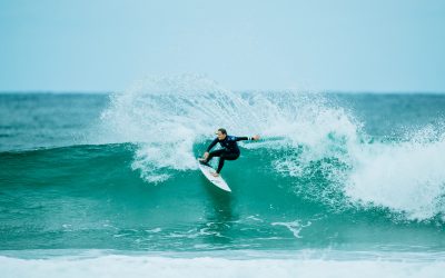 Big Names Hold Onto Hope at Rip Curl Pro Bells Beach as Mid-Season Cut Looms