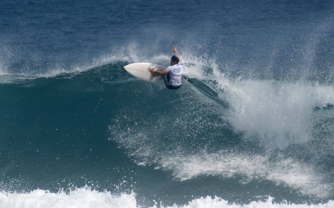 Women’s Top Seeds Hit The Water on Day 3 of The Phillip Island Pro QS 3,000