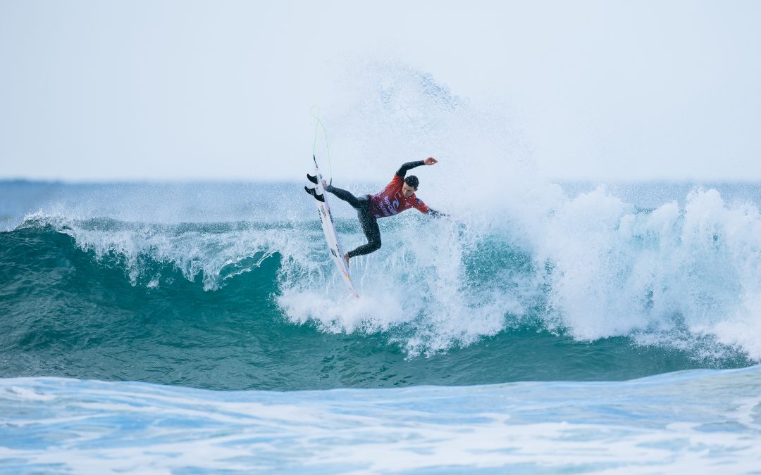 Experience Prevails During Short Day 3 of the Rip Curl Pro Bells Beach Presented by Bonsoy