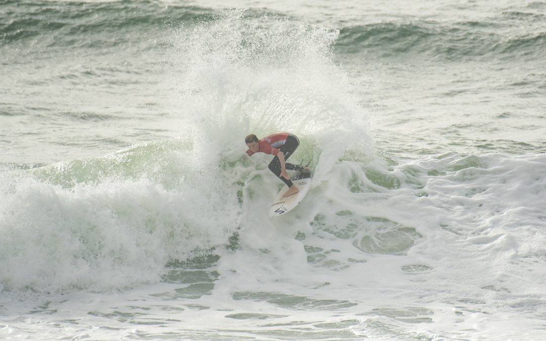 AUSTRALIA’S BEST JUNIOR SURFERS SHINE IN TRICKY CONDITIONS AT THE 2021 BILLABONG OZ GROM CUP.