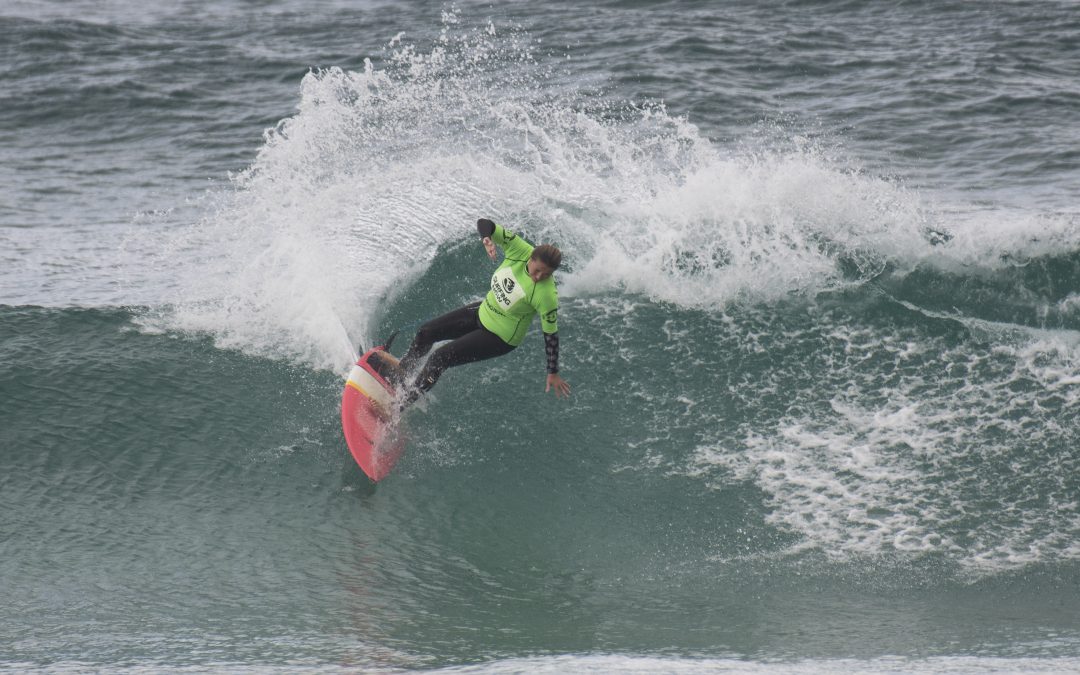 VOLKSWAGEN NSW SURFMASTERS TITLES GETS SET FOR AN ACTION-PACKED FOUR DAYS.