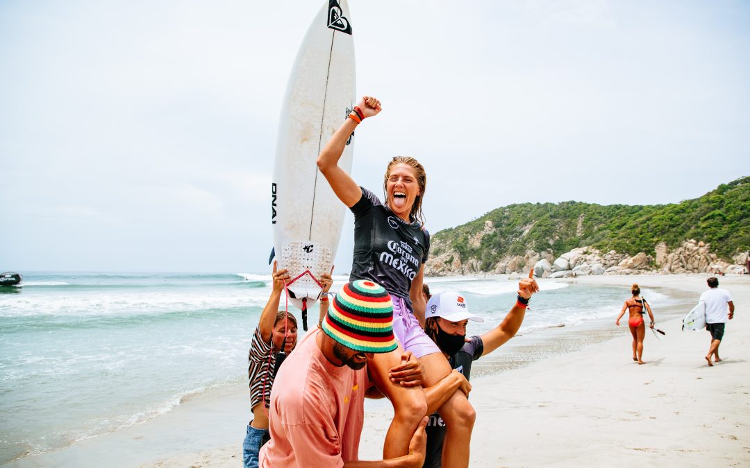 AUSTRALIANS STEPH GILMORE AND JACK ROBINSON WIN CORONA OPEN MEXICO PRES. BY QUIKSILVER